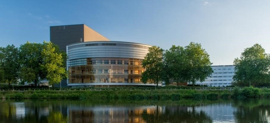 Nantes-Exhibition-center.