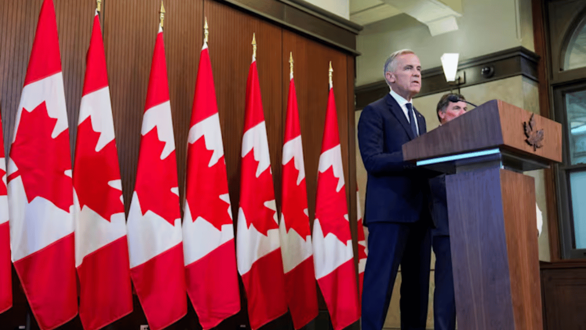 US-Canada Trade War Escalates as Washington Warns of Devastating Impact on Canada